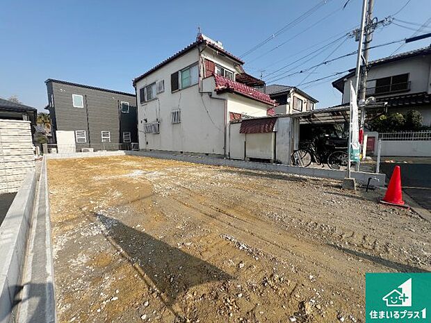 【外観】現在建築中!落ち着いた街並みで新生活を始めることが出来そう!周辺の物件も併せてご紹介させて頂きます!