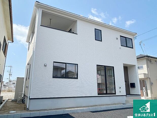 【外観】安心の10年保証!外観を美しく保ち、雨水で汚れを落とします!気になることがありましたら、お気軽にお問い合わせください!