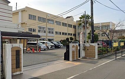 羽曳野市立西浦小学校 徒歩2183m