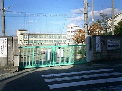 堺市立日置荘中学校 徒歩700m