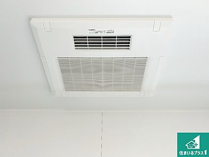 浴室暖房乾燥機