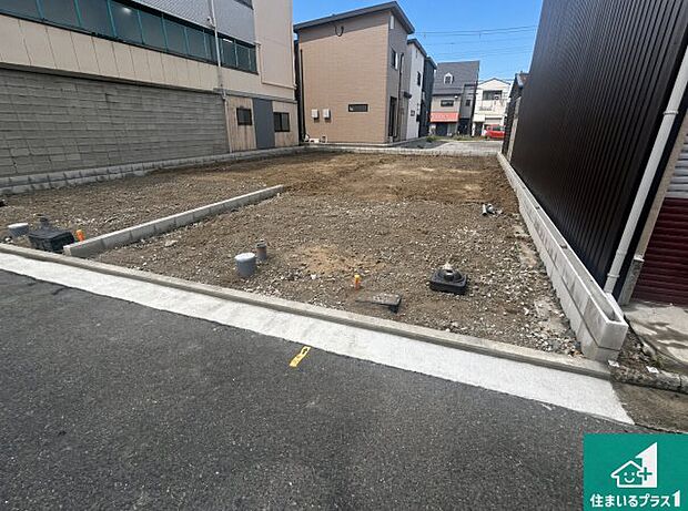 【外観】現在建築中!落ち着いた街並みで新生活を始めることが出来そう!周辺の物件も併せてご紹介させて頂きます!