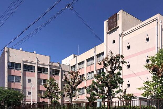 大阪市立矢田中学校