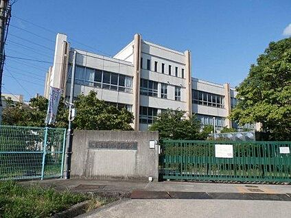 熊取町立西小学校 徒歩850m