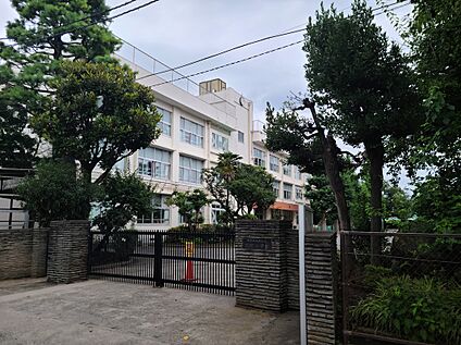 練馬区立北町小学校 550ｍ(徒歩６分)