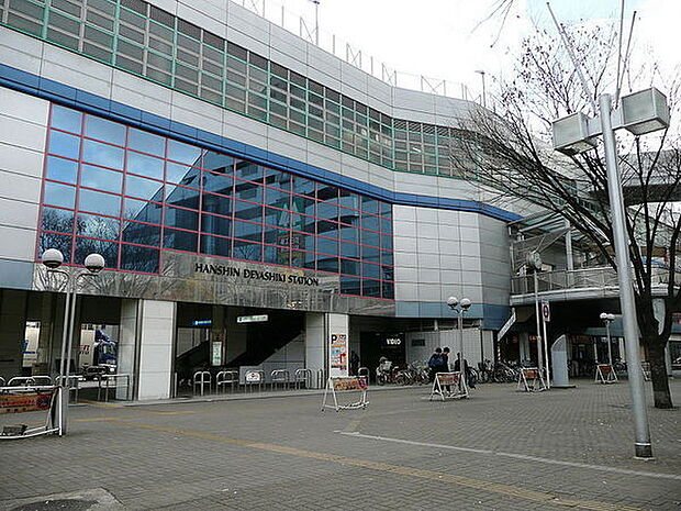 阪神本線　出屋敷駅