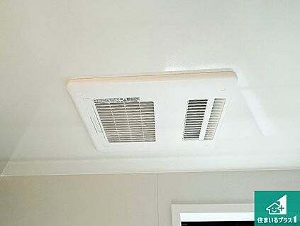 浴室暖房乾燥機