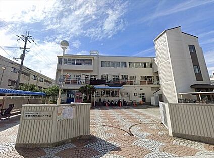 豊中市立高川こども園 徒歩160m