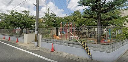 伊丹おうち保育園 徒歩452m
