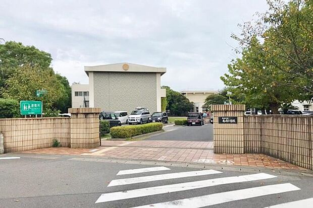 半田市立亀崎小学校