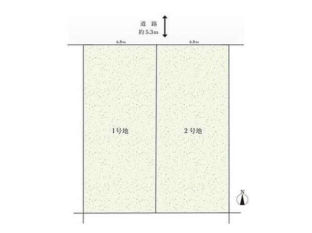 【全体区画図】前面道路はゆとりの幅員約5.3m。対向車とのすれ違いや毎日の車庫入れもスムーズに行えます。