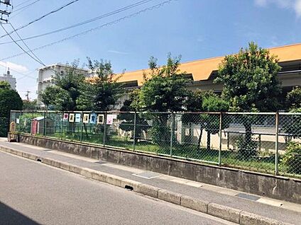 第一保育園 810ｍ(徒歩11分)