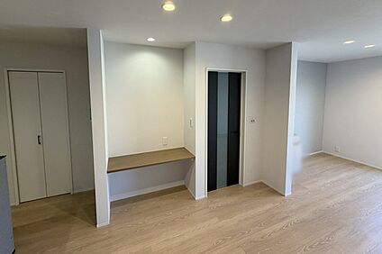 【2号地内観写真：リビング】 