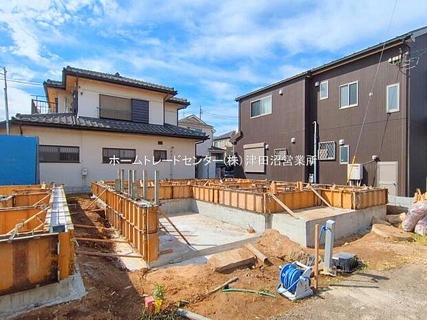 【ホームトレードセンター株式会社】
お仕事帰りなどお客様のご都合に合わせて、営業スタッフが誠心誠意真心込めて御対応します♪お気軽にお問い合わせください♪