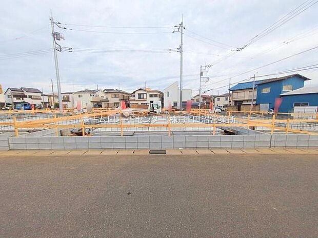 美しい緑と良好な住環境が守られてきたこの街に、新築戸建てが誕生致しました。穏やかな空気の流れる落ち着いた住環境です。ぜひ、現地へ足をお運びいただき実際の環境・陽当たりをご確認下さいませ♪