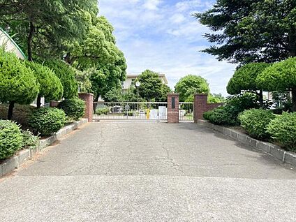 千葉市立犢橋中学校 1400ｍ(徒歩18分)