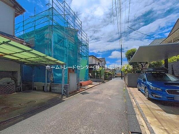 【前面道路含む現地写真】この風景が暮らしの一部に。毎日がイキイキと笑顔溢れる暮らしの始まりです♪ぜひ一度この見晴らしを体感してみませんか♪ご都合の良い時 自由に外観ご覧になれます。ご内見ご希望の際はぜひお気軽にご連絡下さい♪