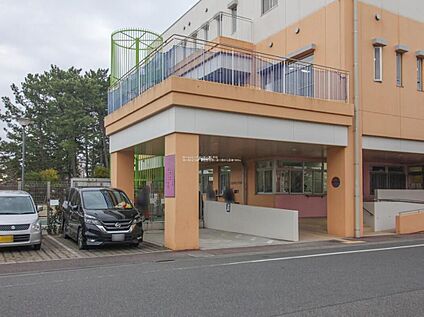 習志野市立袖ケ浦こども園 1000m(徒歩13分)