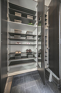 【シューズボックス】