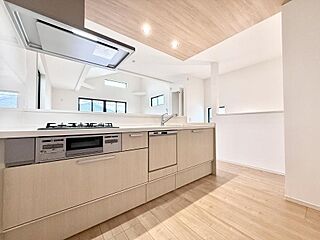 3面採光17帖のLDK　上部吹抜けで開放感あふれる空間■川崎市川崎区大島上町１期■ その他