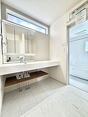 余裕のある駐車スペース2台■立川市一番町２丁目■ その他