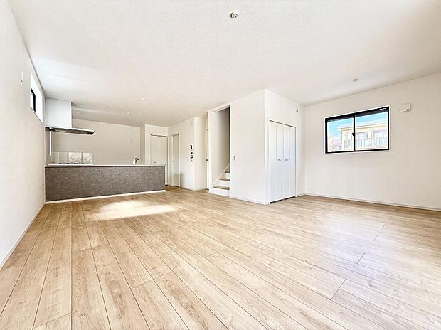 ■くつろぎと笑顔が集まる、心温まるリビング