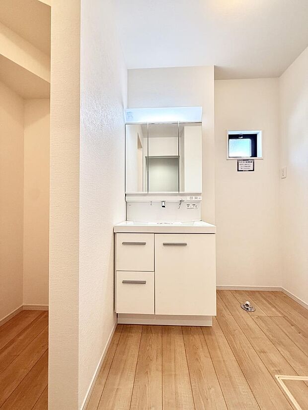 ■朝の準備がスムーズにできる広さです