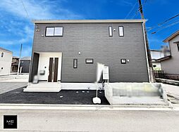 小田急小田原線「渋沢」駅 バス乗車4分、堀川バス停下車 徒歩4分