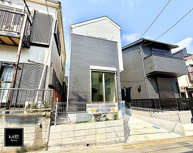 【現地外観写真】■暮らしを豊かにする充実した仕様設備で快適に