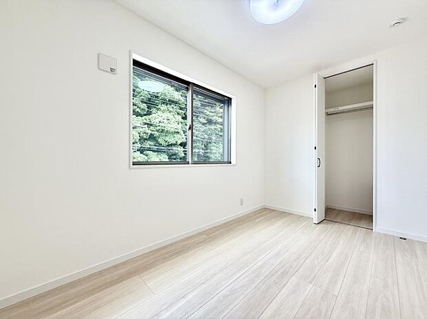 【洋室】■どこになにを置くか楽しみな自分のお部屋