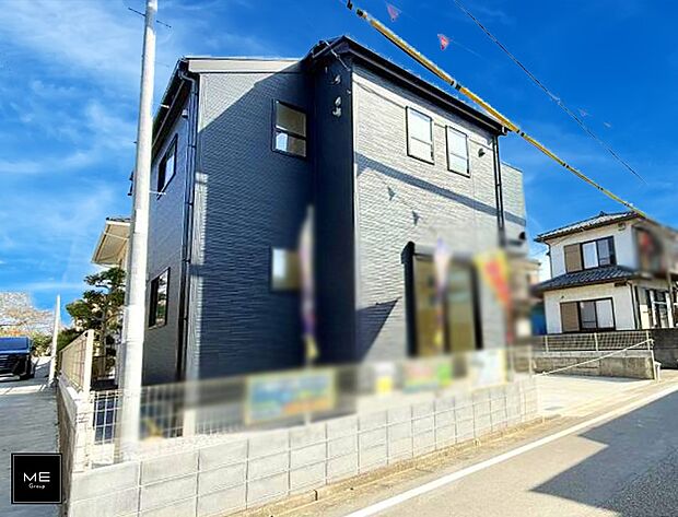 【現地外観写真】■家族みんなが笑顔で過ごせる、安心感のある住まい