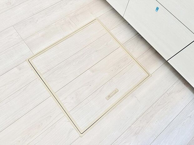 【床下収納】■隠れた収納スペースで家全体がスッキリ