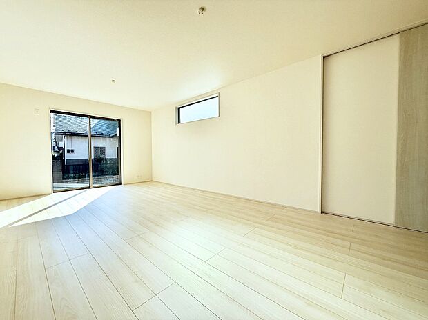 【ダイニング】■家族の笑顔があふれる、くつろぎの空間