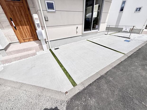 【駐車場】■毎日の駐車が快適に