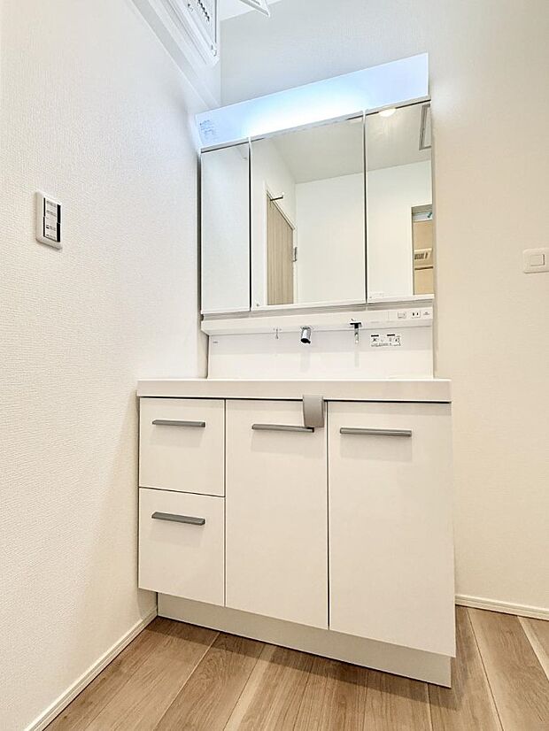 【洗面台・洗面所】■清潔感があり、気持ちよく使えます