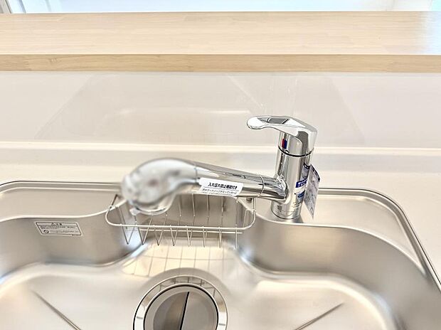 【浄水器】■不純物をしっかり除去して安心して飲めます