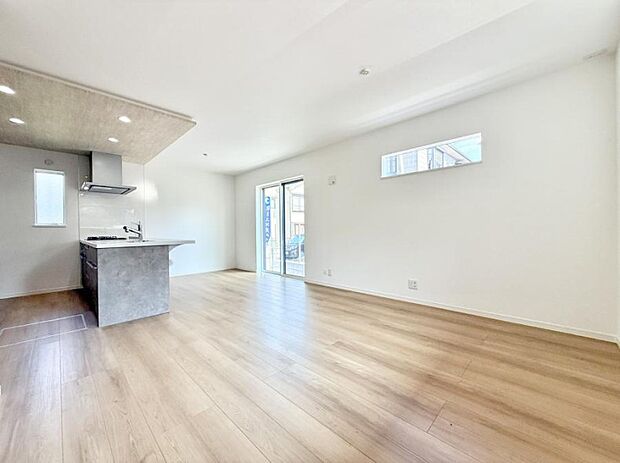 【リビング】■心落ち着く場所、ゆったり過ごせるリビング