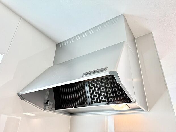 【収納】■シューズインクローク付き！雨具や三輪車も置けます