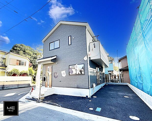 【現地外観写真】■家族みんなが笑顔で過ごせる、安心感のある住まい