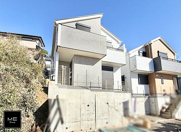 【現地外観写真】■暮らしを豊かにする充実した仕様設備で快適に