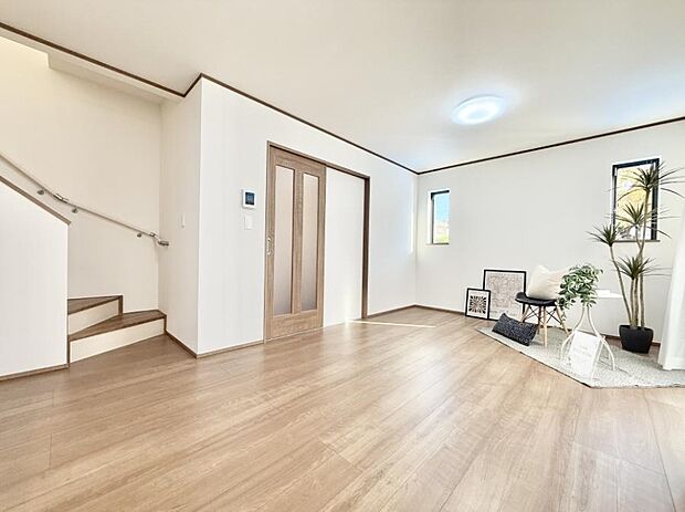 【リビングダイニング】■大切な人と過ごす、あたたかいひととき