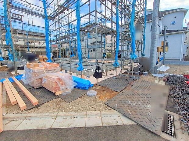 【現地外観写真】■家族みんなが笑顔で過ごせる、安心感のある住まい