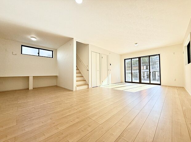 【リビング】■自然と会話が生まれる、心地よいひととき