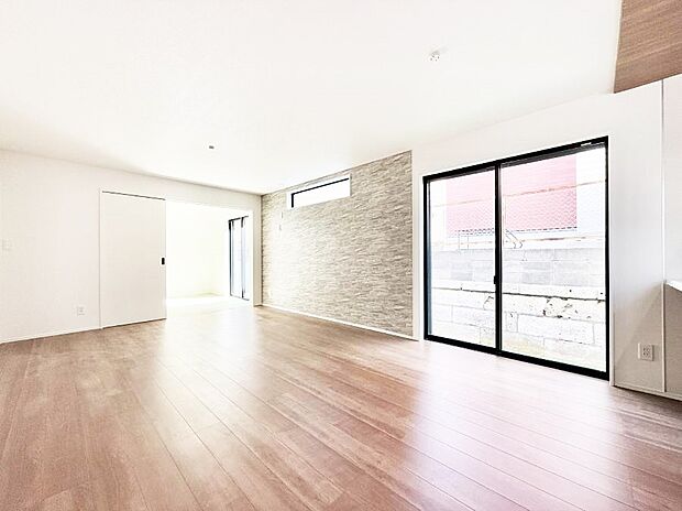 【ダイニング】■何気ない毎日を特別にする、癒しの空間