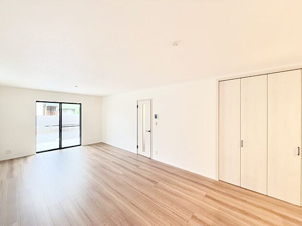 【ダイニング】■何気ない毎日を特別にする、癒しの空間