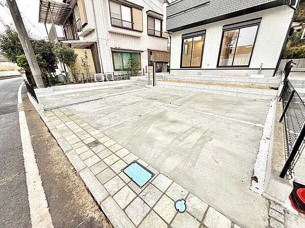 【駐車場】■毎日の駐車が快適に