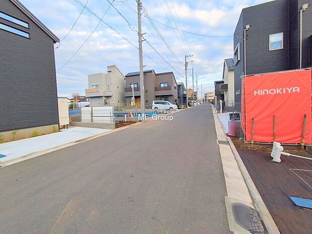 【前面道路含む現地写真】■新しい住まい、街の新しい風景