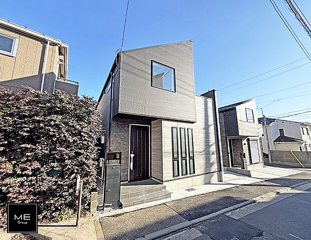 【現地外観写真】■家族みんなが笑顔で過ごせる、安心感のある住まい