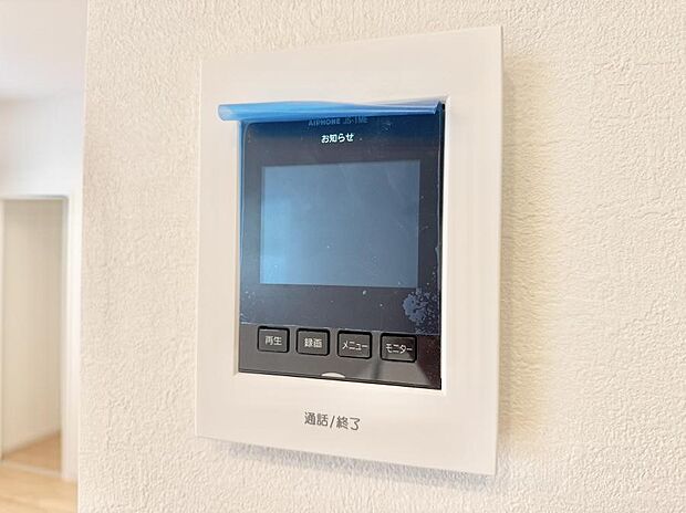 【TVモニター付インターフォン】■画面でしっかり確認でき防犯対策に最適