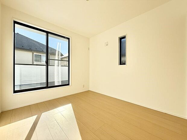 【子供部屋】■仕事や勉強のスペースに使うことで、集中しやすく静かな環境が整います